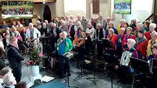 Jubileumconcert Brûzenije en De Warringers 5 november 2023. Hobbe van Baerdtkerk Joure.