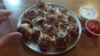 Garlic knotts at Old Soul Pizza