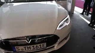 CeBIT 2016 und Tesla