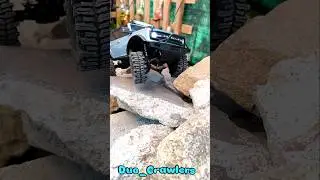 🚘 WLTOYS VS PINECONE #crawler #rccrawler #rockcrawler #rccar #rc #scalecrawler #shorts #rcoffoad