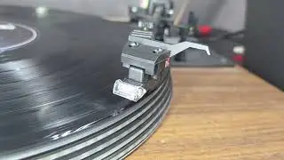 realistic lab 440 turntable