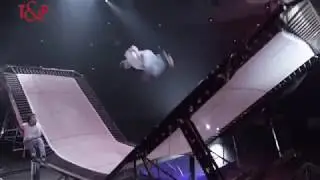 Giant trampoline unique in Europe for your events