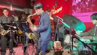 The night has thousand eyes / Improvisation 