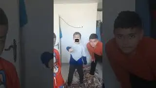 k&uuml;f&uuml;r eden &ccedil;ocuklar