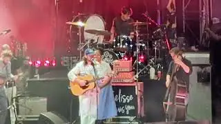 Orange Juice live Noah Kahan with Mumford and Sons 