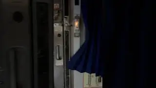 Взгляд изнутри вагона поезда Lakeshore Limited компании Amtrak в Эри #eriepa #train #trainumentary