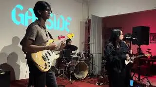 Garside - Nothing Makes a Room Feel Emptier Than Wanting Someone in It (Live 14/10/2025)