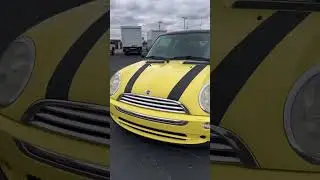 2005 Yellow Mini Cooper