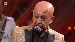 Un duetto da brividi Minuetto Enrico Ruggeri Syria 
