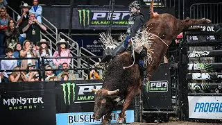 Winning Ride! Jess Lockwood rides Lights Out for 90.35 Points | PBR UTB Highlight