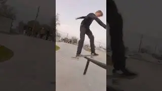 Kickflip front board #skateboarding #skateboard #skating #skater #skateboardingisfun