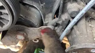 Как снять насос Гура на Mercedes-Benz W124