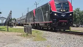 Amtrak 