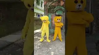 Teddy Bear Funny Dance 😂😂#shortsfeed #comedy #funny #shorts #youtubeshorts