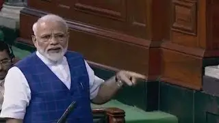 PM Modi slams Congress on Rahul - Sonia Gandhi Jail Comment | Oneindia News