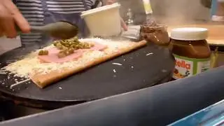 La Droguerie 56. Best crêpe food stand in Le Marais, Paris.