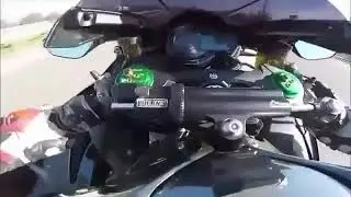 Begini Kecepatan Moge 4cyclinder