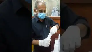mesin urinelyzer