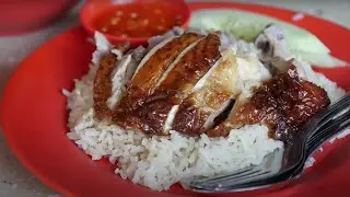 Sold out everyday! Famous Singapore Chicken Rice - Singapore Hawker Street Food