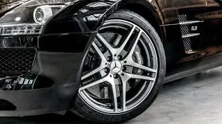 R197 Mercedes-Benz SLS AMG Roadster a front mid-engine sports car 2011