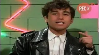 Los Prisioneros - Más Música