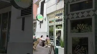 come with me to Bill&rsquo;s Oyster in Austin, TX
