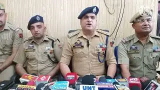 SP Rural Jammu briefs press on recent gold chain snatching incident at Durga Nagar