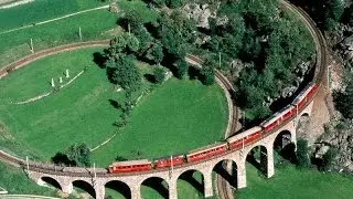 FILM COMPLETO Trenino rosso del Bernina - Ferrovia Retica Tirano - Bernina - Sankt Moritz UNESCO