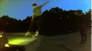 Ollies up the Euro Gap @ Windsor Locks Skatepark