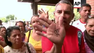 A food shortage continues to plague residents in the Venezuelan capital, Caracas.