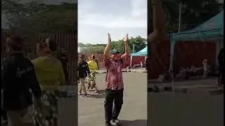 Senam Zumba Nya Pa Deni Ice Cream Duren Di Monju 🕺🏻#shorts #videoshort  #senamzumba