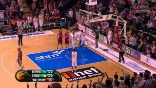 Wollongong Hawks Gary Ervin talks about his match winning free throw (includes highlights)