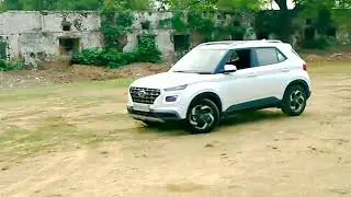 Best Hyundai Venue stunt |Creta |kia Seltos | Best SUV in India 2021-2022 😎