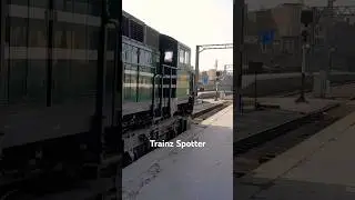 GEVO idling and Bell sound #railway #locomotive #railroad #train #sound #engine #pakistan #bell