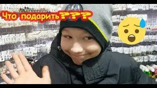 VLOG День Рождения Даши. Мой мастер маникюра