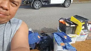 Kurbside Dumpster Diving- 501 Levis10 pcs.plus Australian, USA  coins, Shiels