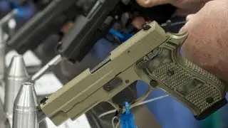 Top Democrats accuse GOP of selling guns to ISIS