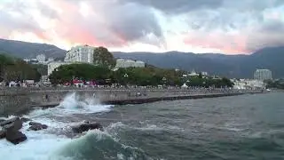 Pre-storm evening in Yalta
