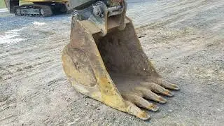 2005 Doosan Solar 225LC-V Excavator For Sale: Walk-Around Inspection Video!