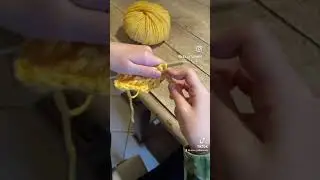 Children knitting #amazing #kidsart #nature #kidsartactivity #primaryschoolart #reggioinspired