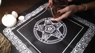 Какво има да ви каже Човекът, за когото си мислите