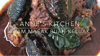 Ayam Buah Keluak Nyonya Style (Peranakan) - Mesti Cuba