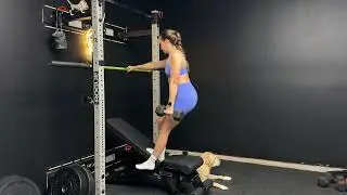 Single Leg Pendulum Squat With Bench