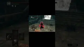 Dark Souls Remaster Controlando um Giant Daddy. luta apertada.