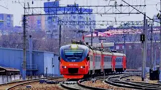 Railway. Russian Commuter EMU Train EP3D / Пригородный электропоезд ЭП3Д во Владивостоке