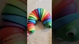 Jiggly Wiggly Rainbow Worm Sensory Toy #rainbowworm #rainbowtoys #shortsvideoviral