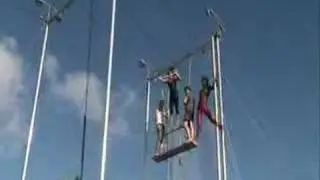 Flying Trapeze / Full