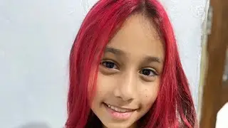Fiz mechas rosa na minha filha 
