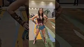 Wonder Woman | Diana Prince | #MEGACON #DREADPOOL #SHORTS