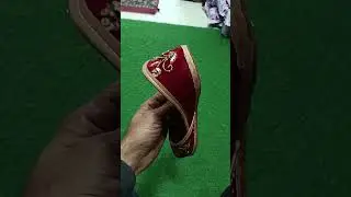 order now at 9802652338 #juttis #punjabijutti #juttishopping #mojaris #redjutti